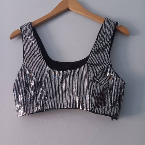 H:Ours Black Silver Sequin Sparkly Party Crop Top M - Picture 2 of 6